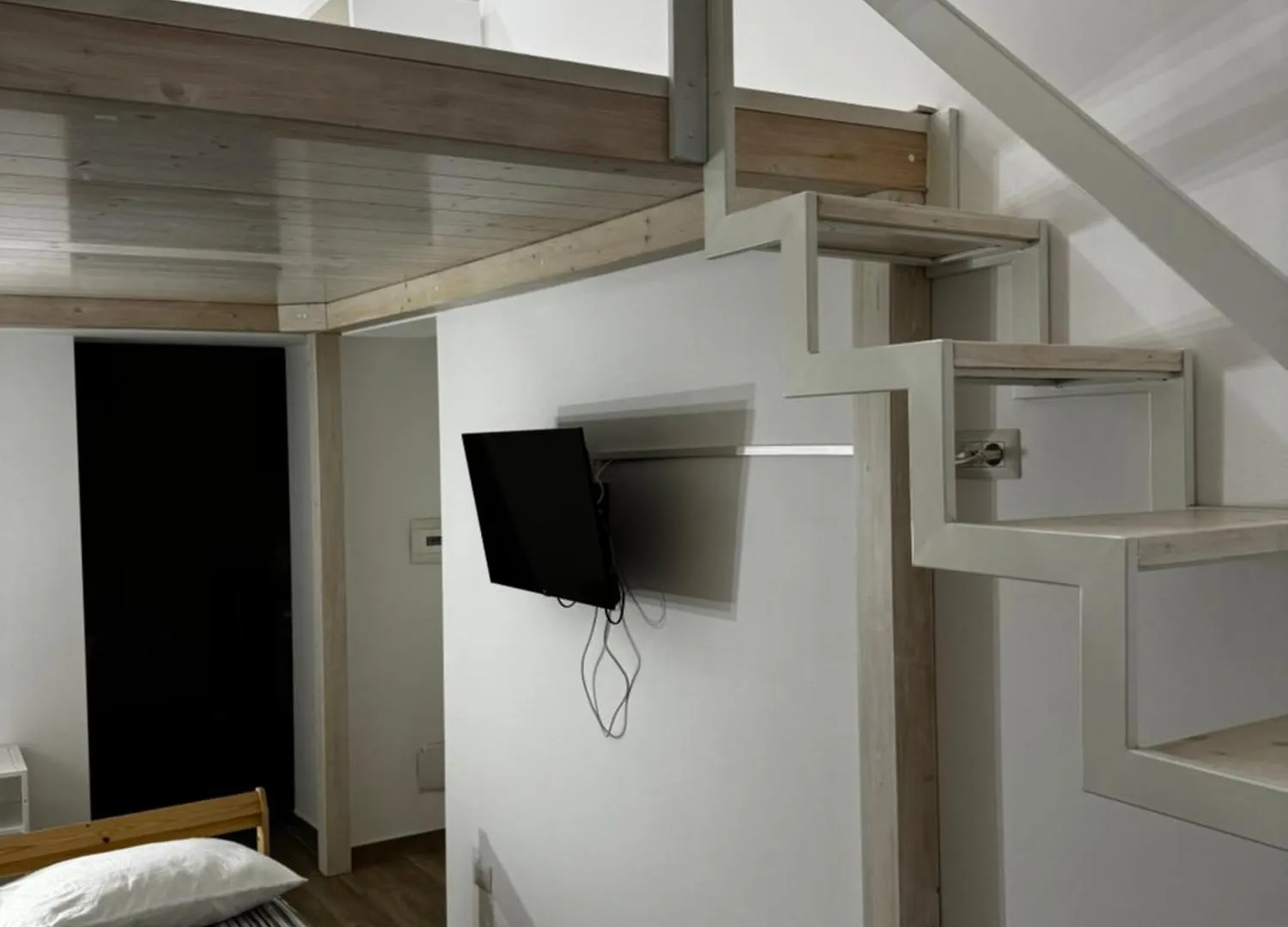 Terno Su Napoli Center Suite Apartment  Naples